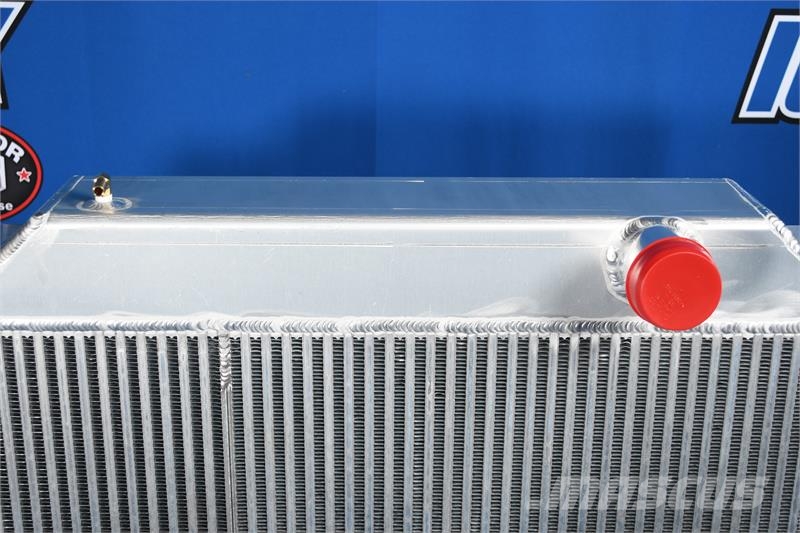 CASE 921C Radiator # 845196 مشعات
