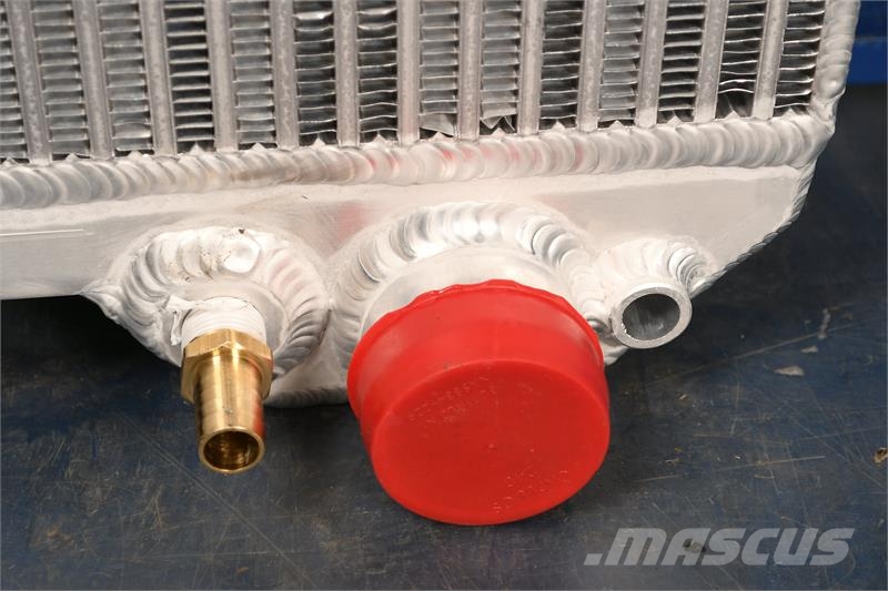 CASE MX100, MX110, MX120, MX135 Radiator # 845264 Radiadores