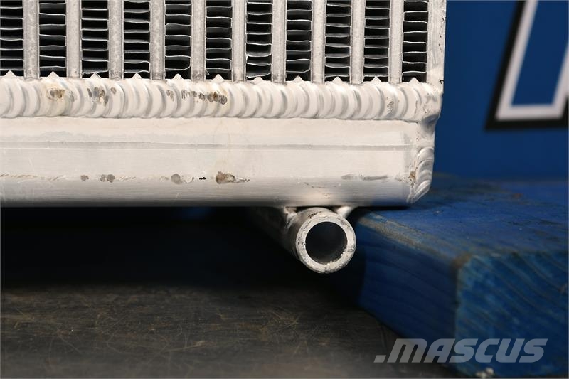CASE MX100, MX110, MX120, MX135 Radiator # 845264 Radiadores