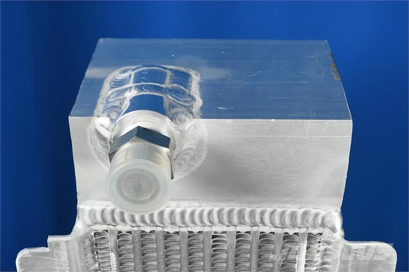 CASE Oil Cooler # 845260 Radiadores