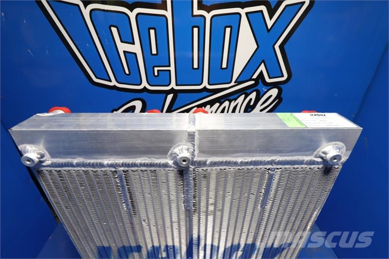 CASE Quadtrac Tractor Oil Cooler # 845258 Radiadores
