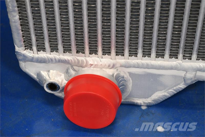 CASE Radiator # 845012 Radiadores