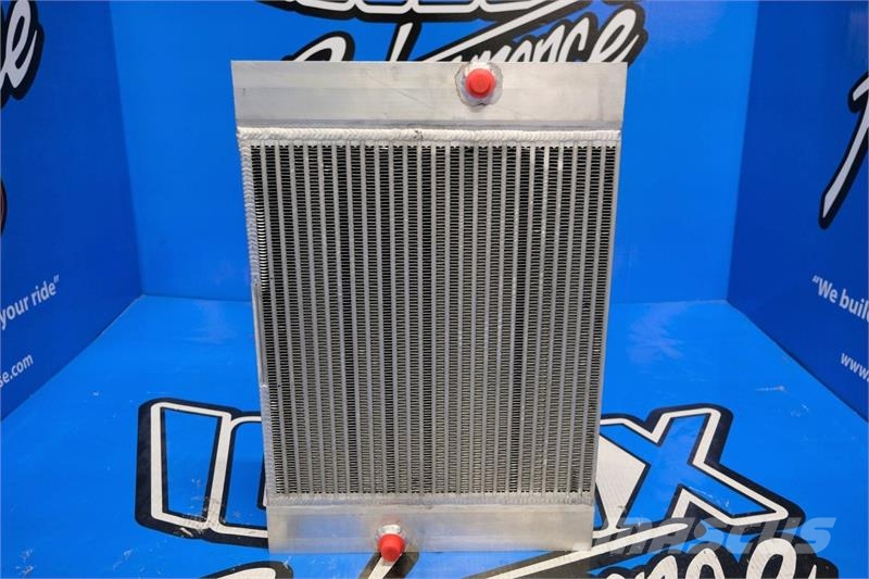 CASE Super M, Series II AC Condenser # 845054 Radiadores