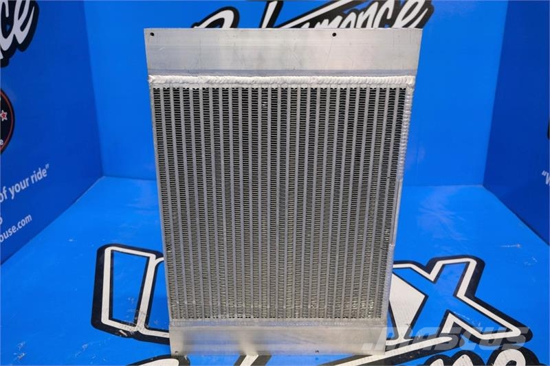 CASE Super M, Series II AC Condenser # 845054 Radiadores