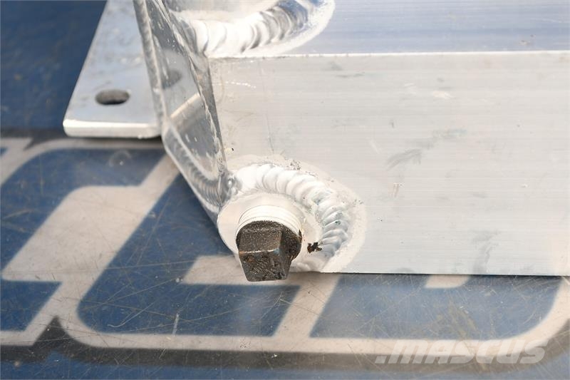 CAT 232B Skidsteer Radiator # 850343 Radiadores
