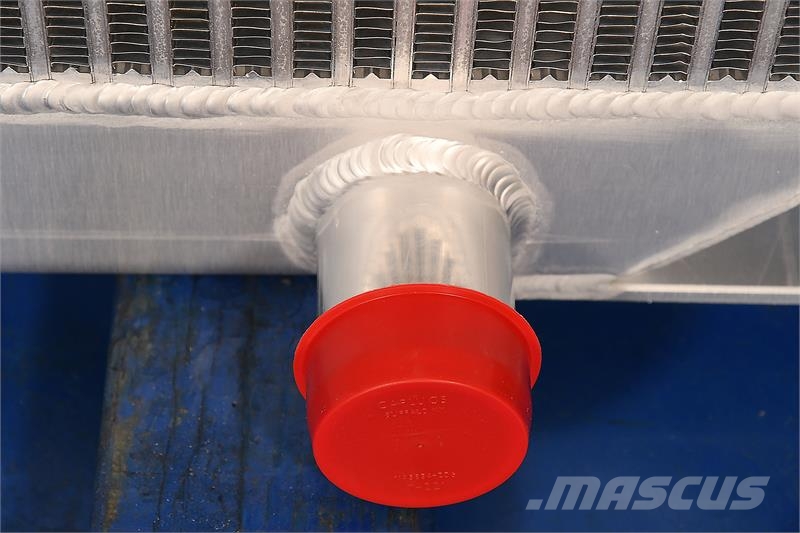 CAT 3208 Radiator # 850387 Radiadores