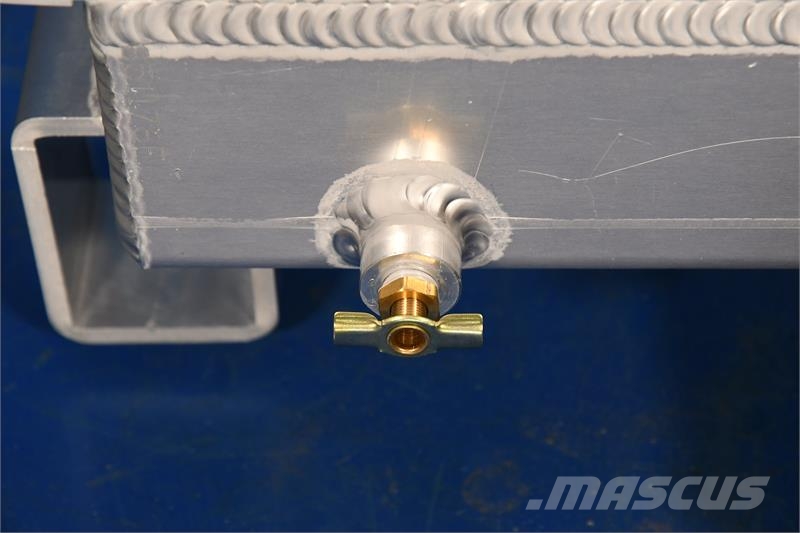 CAT 3208 Radiator # 851176 مشعات