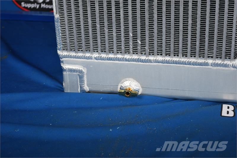 CAT 320BL Radiator # 850372 Radiadores