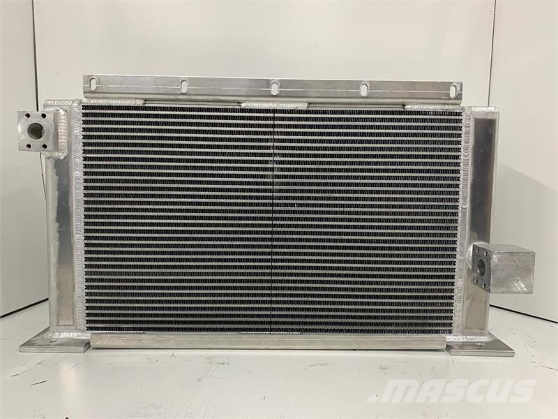 CAT 322, 324, 325 Oil Cooler # 850525 مشعات