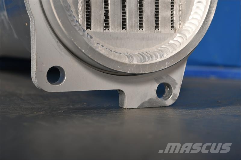 CAT 3408 with Brake Saver Oil Cooler # 850612 مشعات
