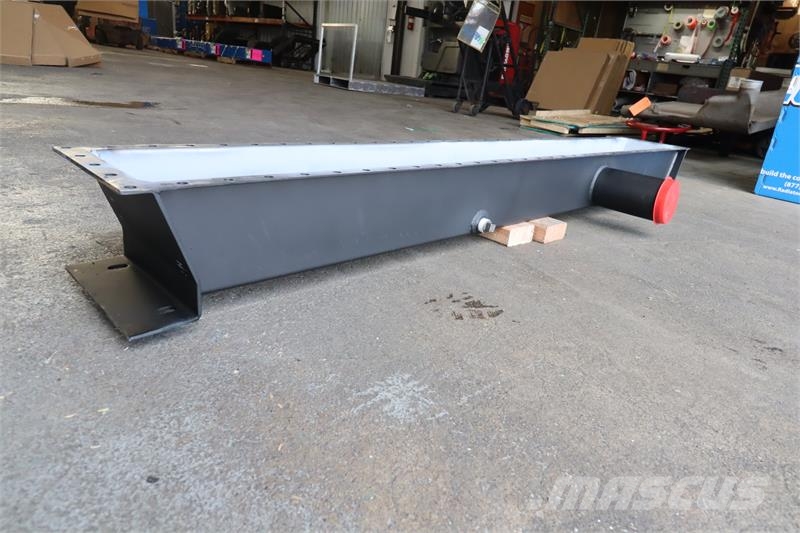 CAT 3412C Bottom Tank # 850914 مشعات