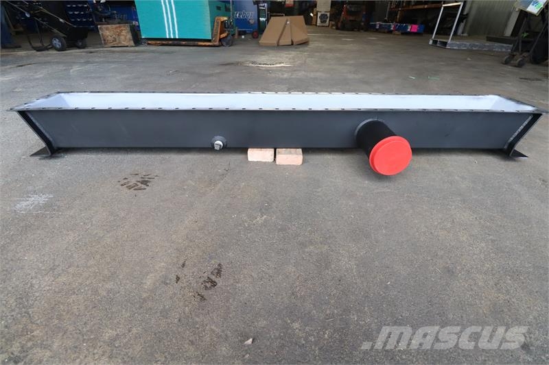 CAT 3412C Bottom Tank # 850914 مشعات