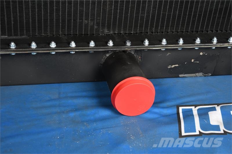 CAT 3412C Radiator # 851129 Radiadores