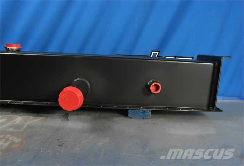 CAT 3412C Top Tank # 850913 Radiadores