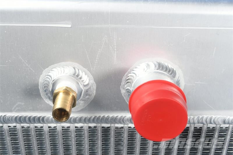 CAT 416 Radiator # 850684 Radiadores