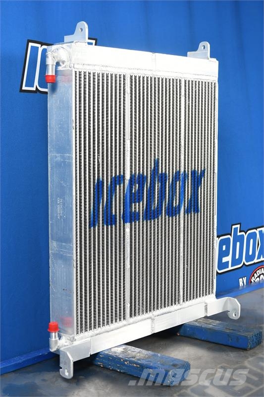 CAT 420E Backhoe Oil Cooler # 850933 Радіатори
