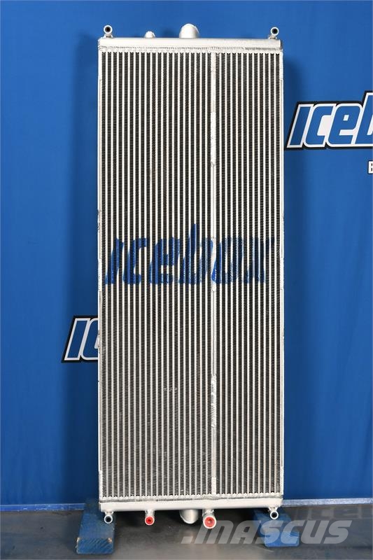 CAT 568 Radiator # 850382 Radiators