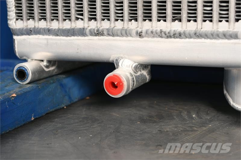 CAT 568 Radiator # 850382 Radiators