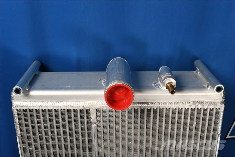 CAT 568 Radiator # 850382 Radiators