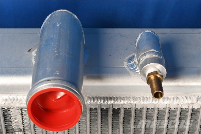 CAT 568 Radiator # 850382 Radiators