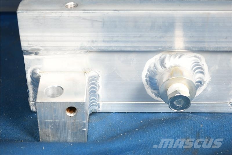 CAT 657B Oil Cooler # 850652 Radiadores