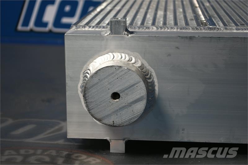 CAT 740, 745 Radiator # 850959 Radiadores