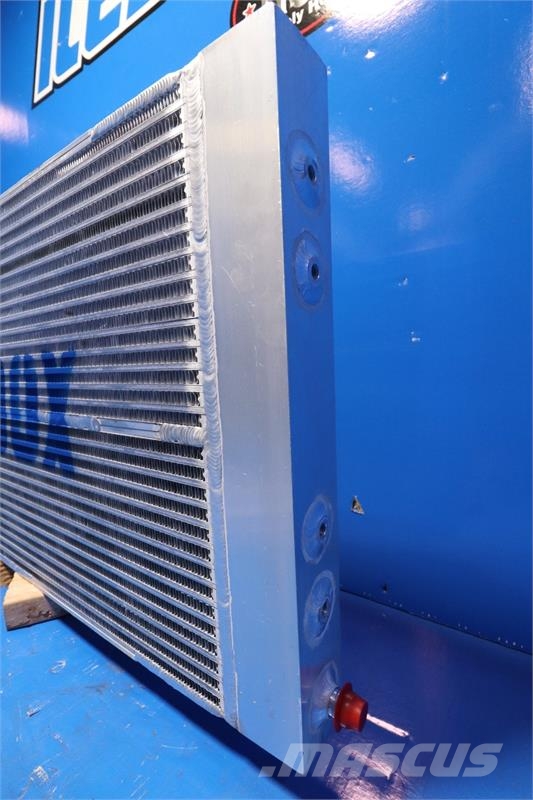 CAT 769C, D8N, 771C, D7H, D20D, D2 AC Condenser # 8502 Radiadores
