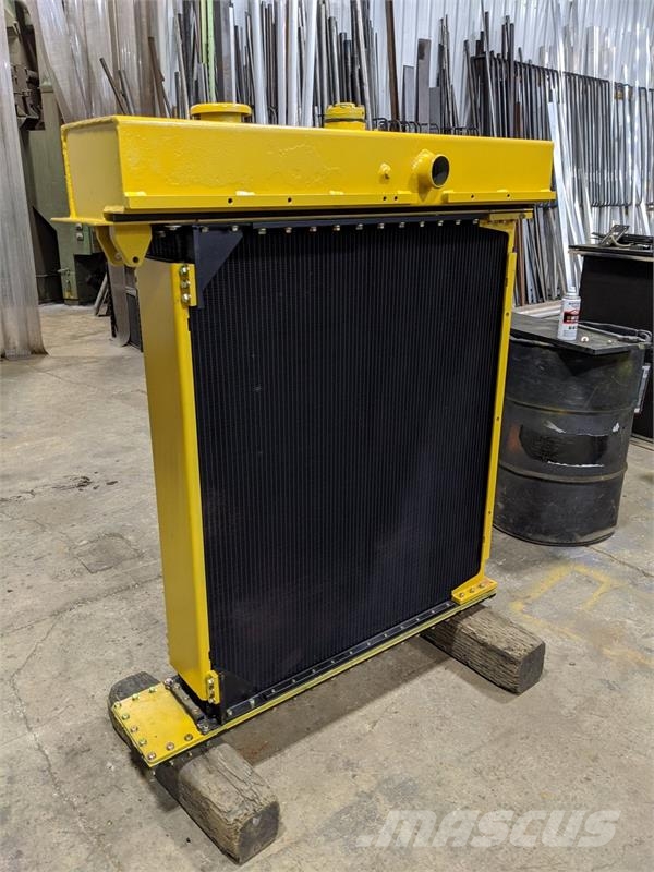 CAT 826C Radiator # 850457 Radiadores