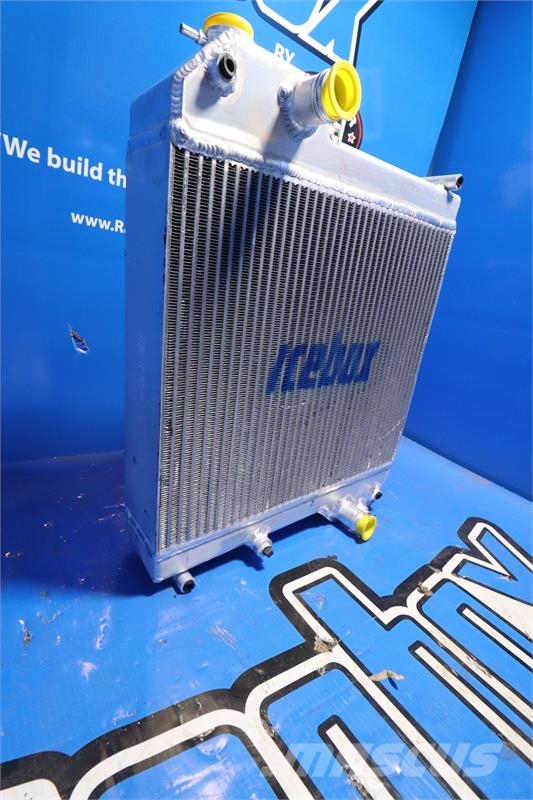 CAT 902, 906 Wheel Loader Radiator # 851148 Radiadores