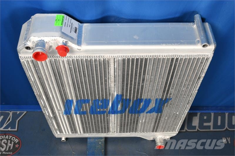 CAT 906H2, 907H2, 908H2, 906K Radiator # 850088 Radiadores