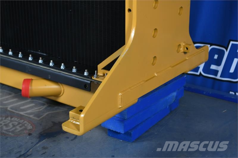 CAT 966G, 972G Radiator # 850833 مشعات
