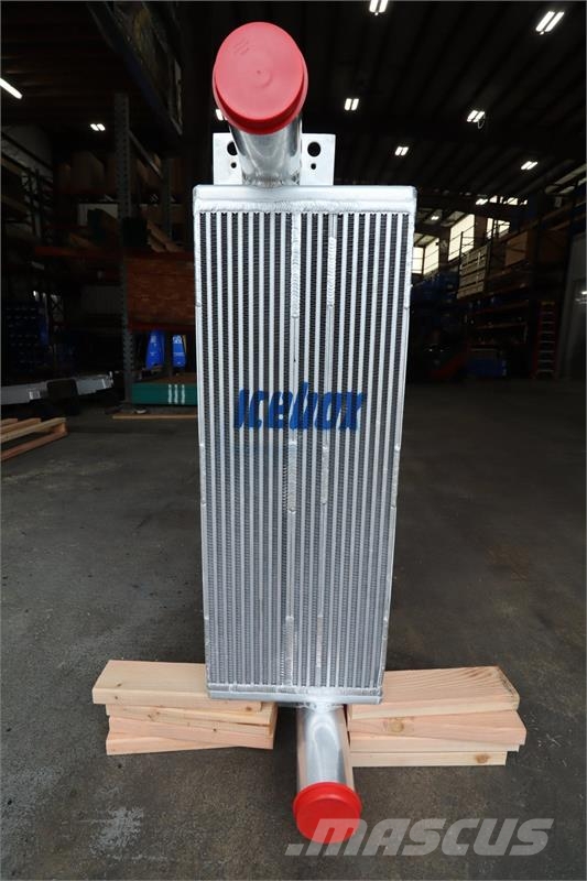 CAT 966II, 972G II Aftercooler # 850247 Radiadores