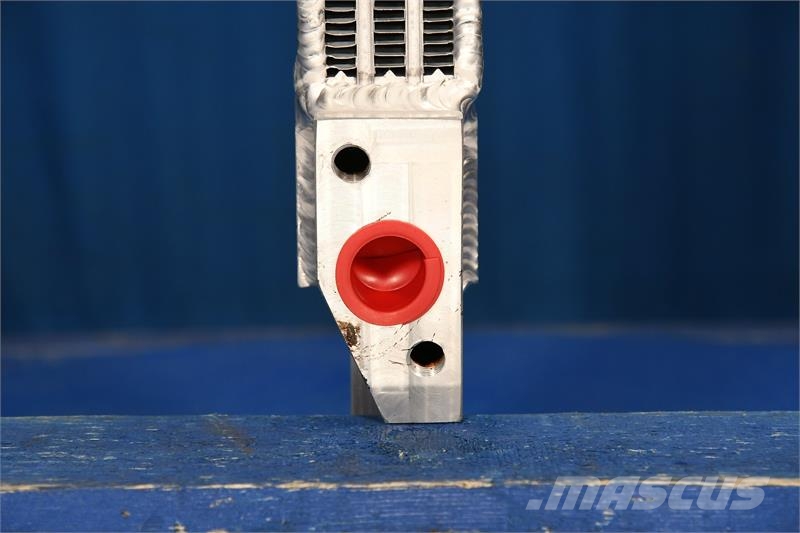 CAT 977K, 977L Oil Cooler # 850615 Radiadores