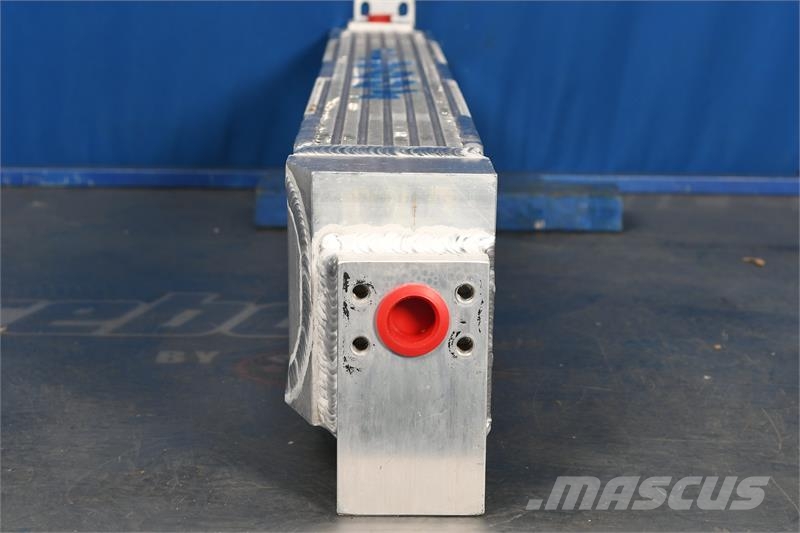 CAT 988 Oil Cooler # 850742 Radiadores