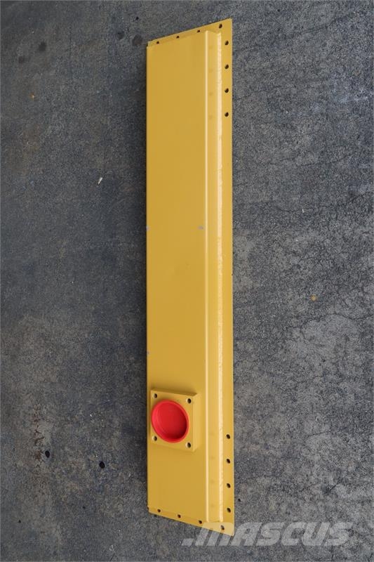 CAT 988B Bottom Tank # 865077 Radiadores