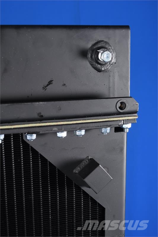 CAT AD45B Radiator # 851155 Radijatori