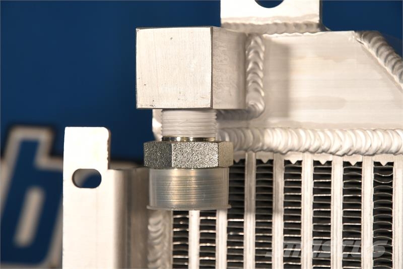 CAT Challenger, MT835B, MT8345B Oil Cooler # 851375 Radiatoare