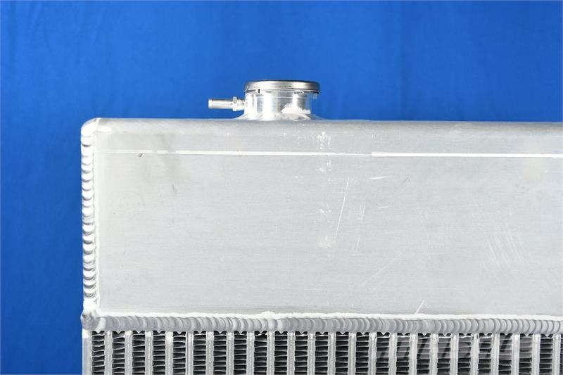 CAT CS-583, CS583 Roller Radiator # 850443 Radiators
