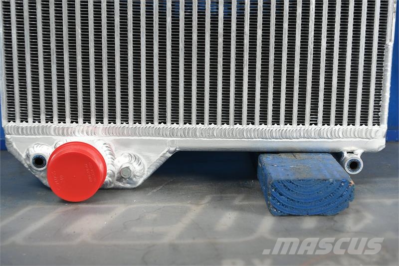 CAT CW14 Radiator # 850929 Radijatori