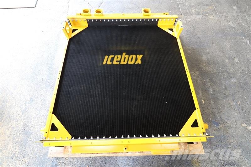 CAT D10N Radiator # 850765 Radiátory