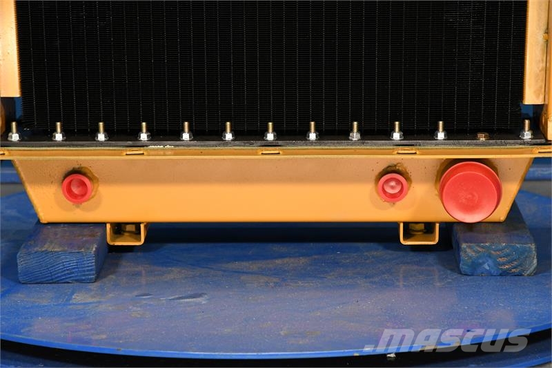 CAT D4H Radiator # 850401 Радіатори