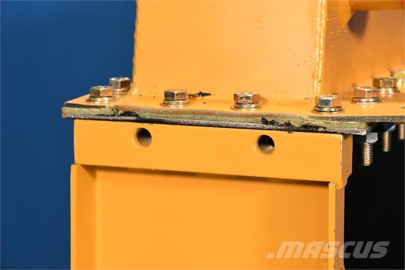CAT D4H Radiator # 850401 Радіатори