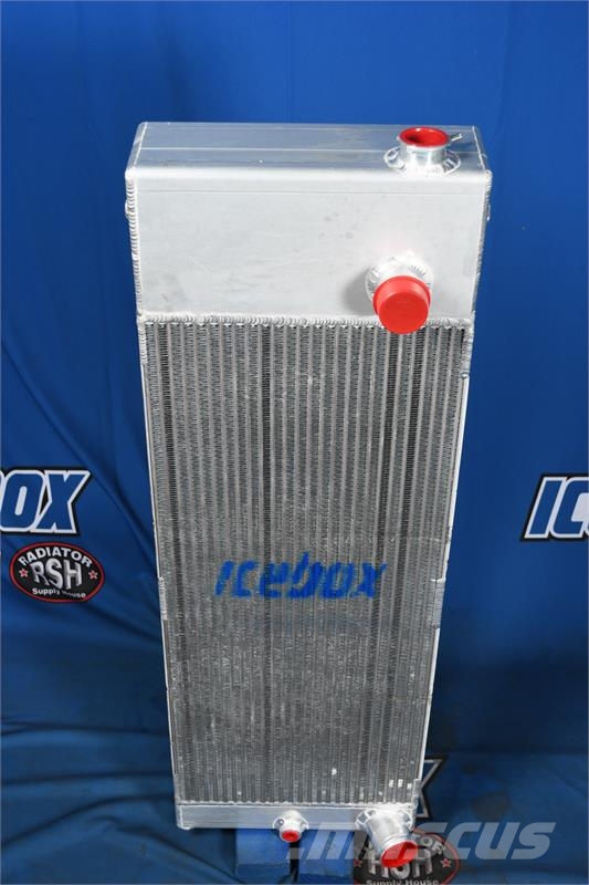 CAT D5 Radiator # 850340 Radiadores camiões e carrinhas