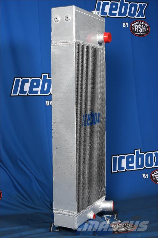 CAT D5 Radiator # 850340 Radiadores camiões e carrinhas