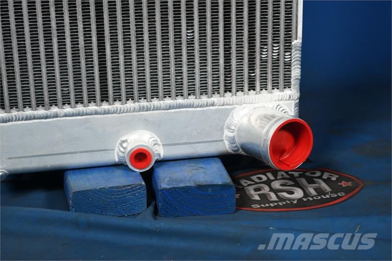 CAT D5 Radiator # 850340 Radiadores camiões e carrinhas