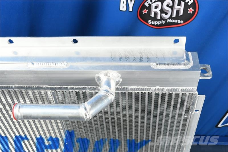 CAT E1108B / E120B Oil Cooler # 850497 Radiators