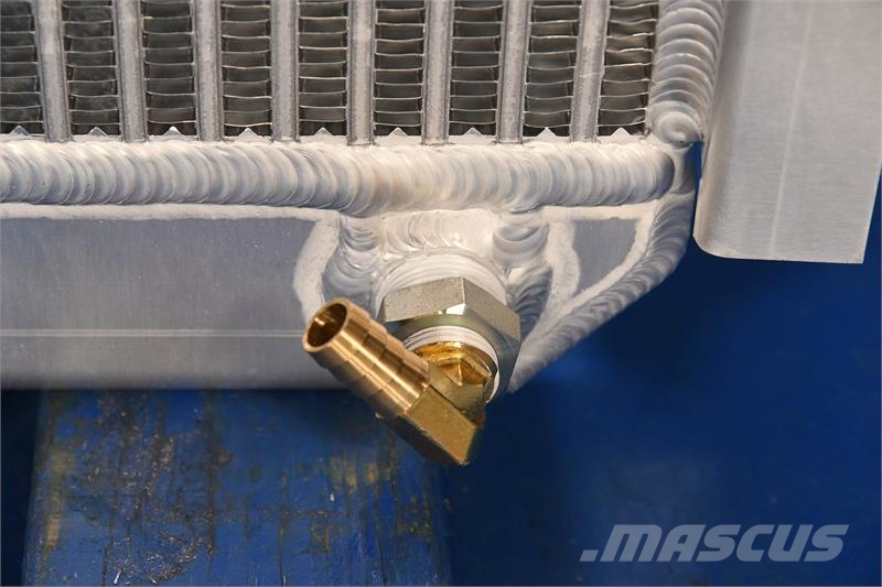 CAT GP40 Radiator # 850849 Radiators