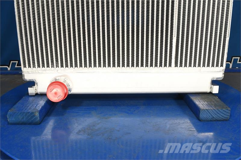 CAT Mitsubishi, Lift Truck Radiator # 851326 Radiators