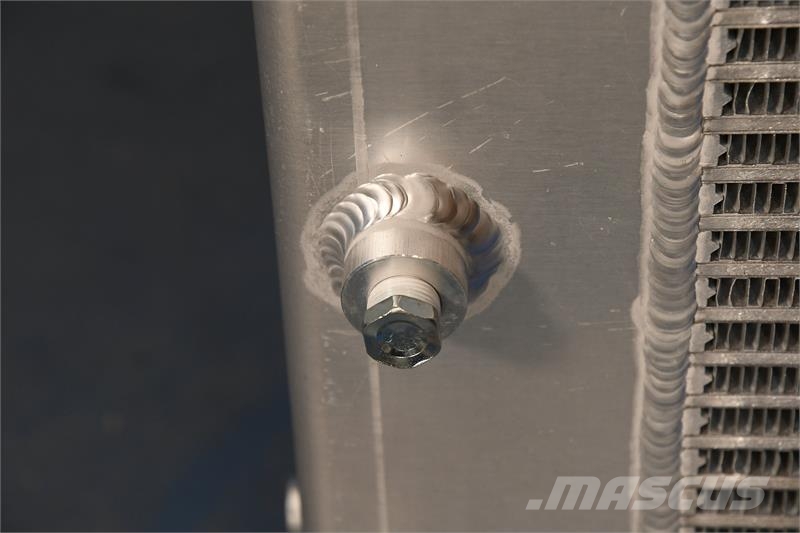 CAT MT865 Challenger Radiator # 850495 Radiadores