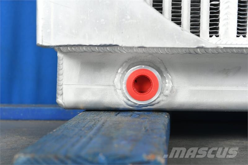 CAT T40 Forklift Radiator # 850435 Radiators